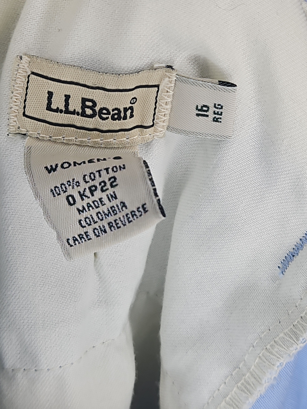 L.L. Bean Almost Vtg Women's Light Blue Cotton Pants 2002 Size 16